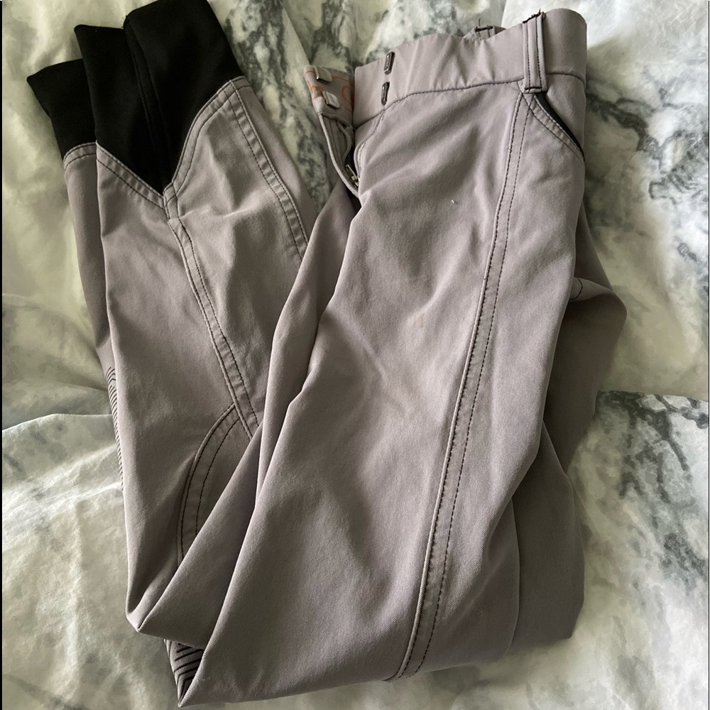 Ghodho breeches